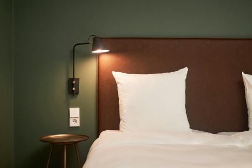 Schipholweg, Badhoevedorp