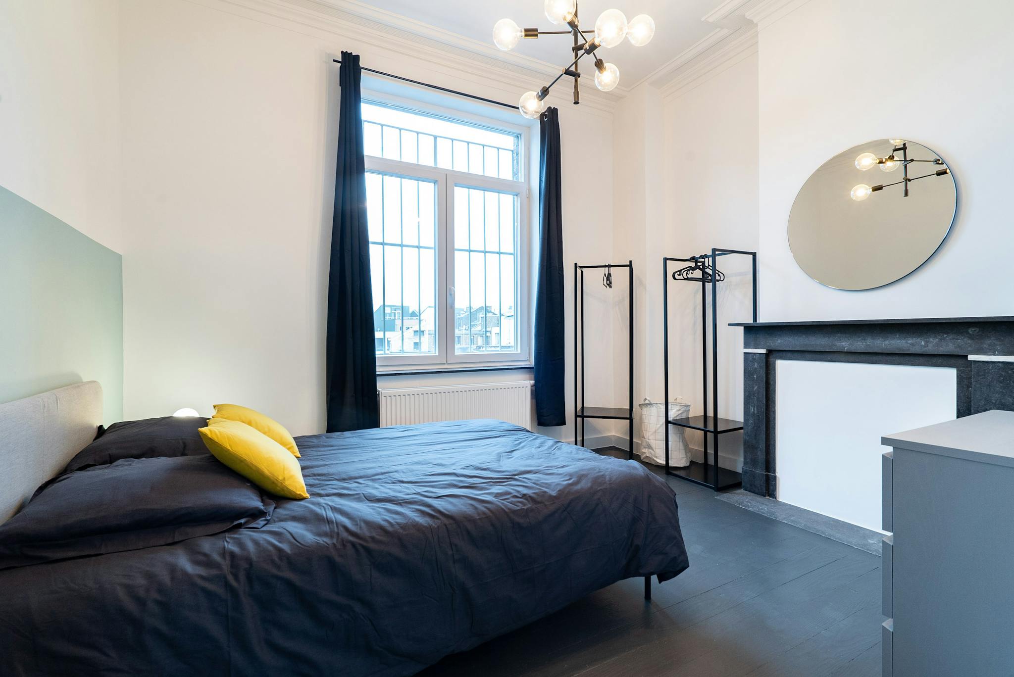  Private Room  -  Rue Dossin, Liège  - Gallery -  1