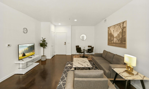 Main St, Irvine, CA - Gallery - 10