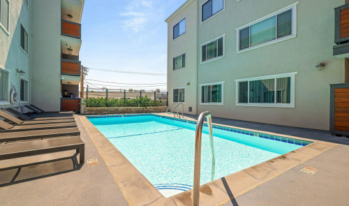 North Valley Street, Burbank, CA - Gallery - 8