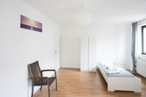 Kölner Landstraße, Düsseldorf