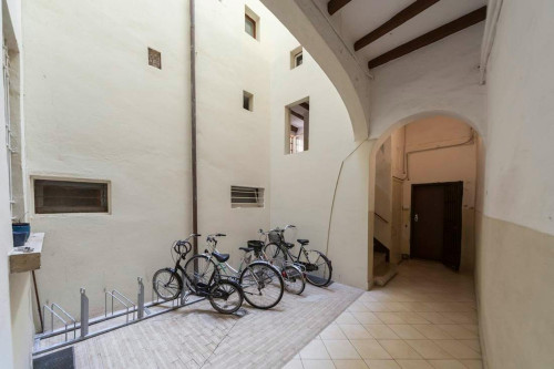 Via Mirasole, Bologna