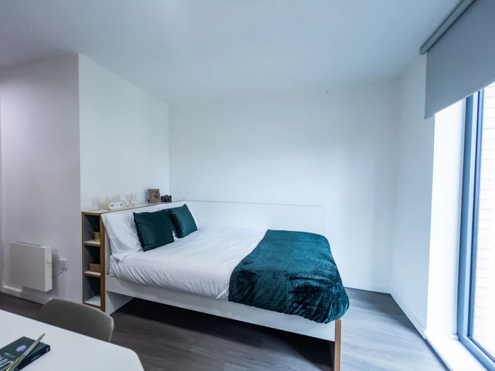 En-Suite Gold - Dobbie's Point Roost - Gallery - 1