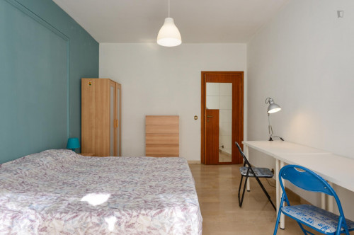 Gorgeous double bedroom close to Università degli Studi Roma TRE - Dipartimento di Scienze Politiche