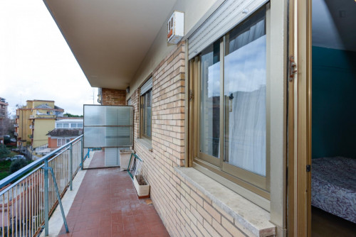 Gorgeous double bedroom close to Università degli Studi Roma TRE - Dipartimento di Scienze Politiche