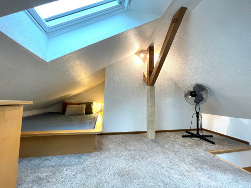 Ideal Living: Close to Nature with Quick Access to the City Center!