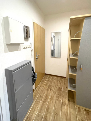 Ideal Living: Close to Nature with Quick Access to the City Center!