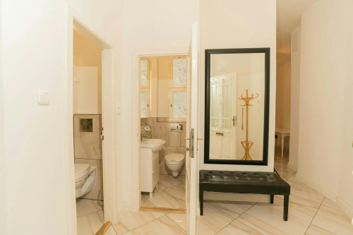 Balzac utca, Budapest - Gallery - 8