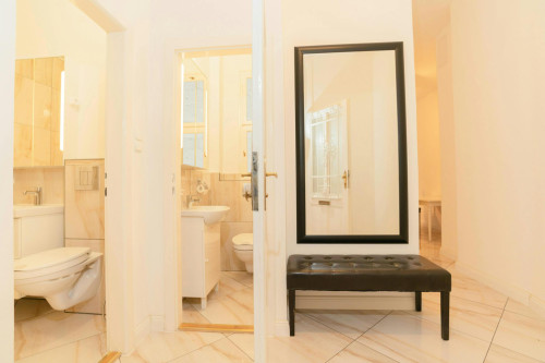 Balzac utca, Budapest - Gallery - 6