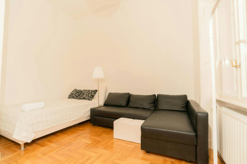 Balzac utca, Budapest - Gallery - 11
