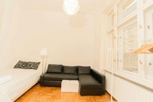 Balzac utca, Budapest - Gallery - 14