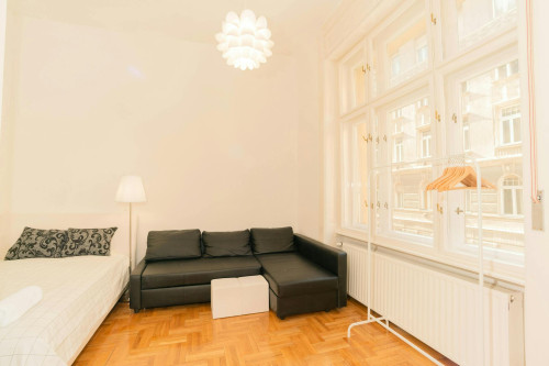 Balzac utca, Budapest - Gallery - 18