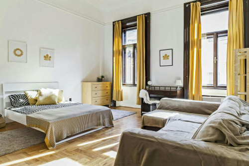 Erzsébet körút, Budapest - Gallery - 18