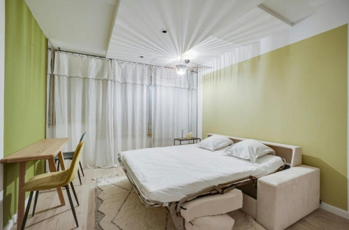 Rue Vercingétorix, Paris