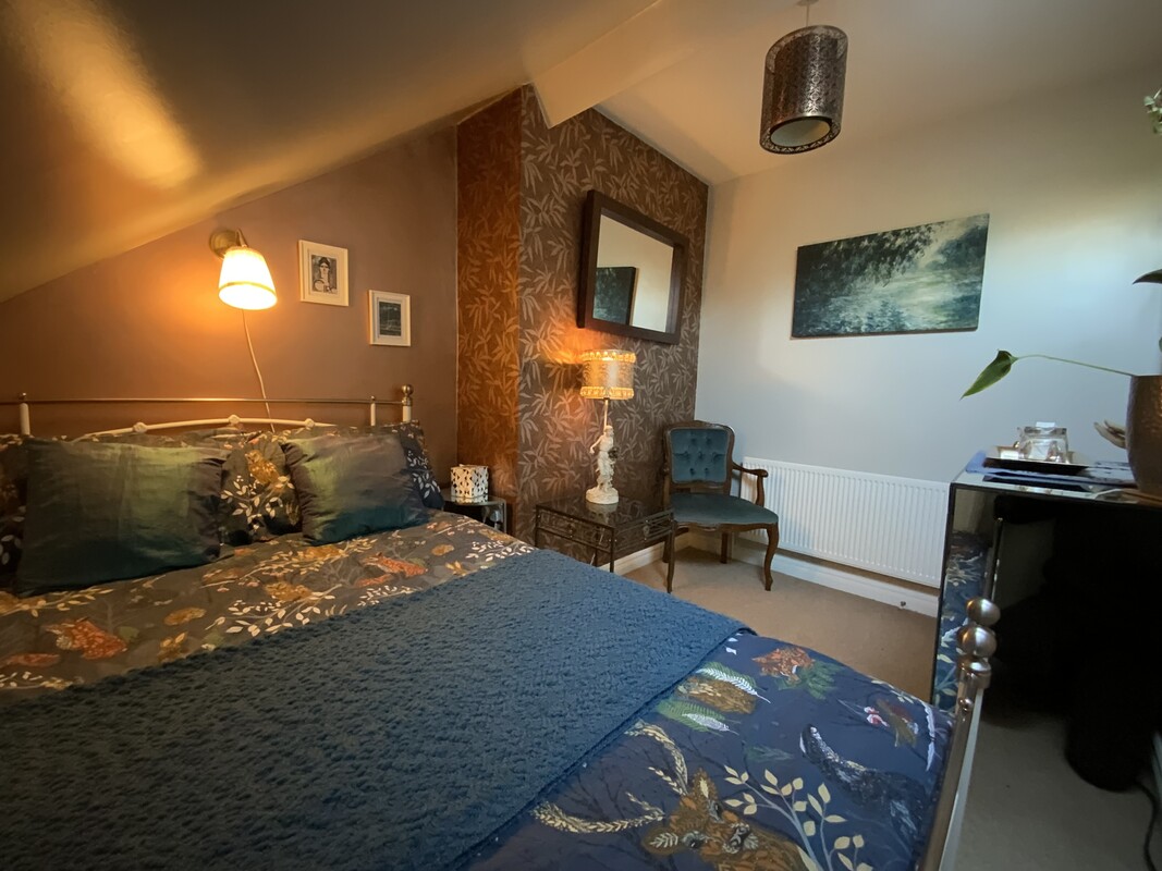 Small Double Private Room(Full Room) - 1