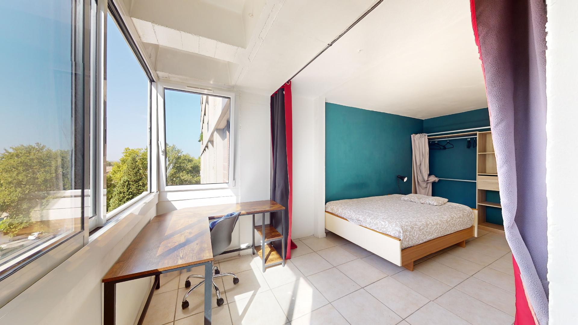  Single Room  -  Furnished shared apartment of 94.0m2 - €415 - Avignon  - Gallery -  1