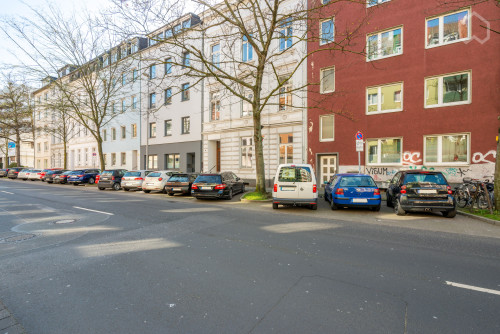 Uptown apartment in the style of a junior suite - centrally located in Düsseldorf Unterbilk incl. bi-weekly cleaning