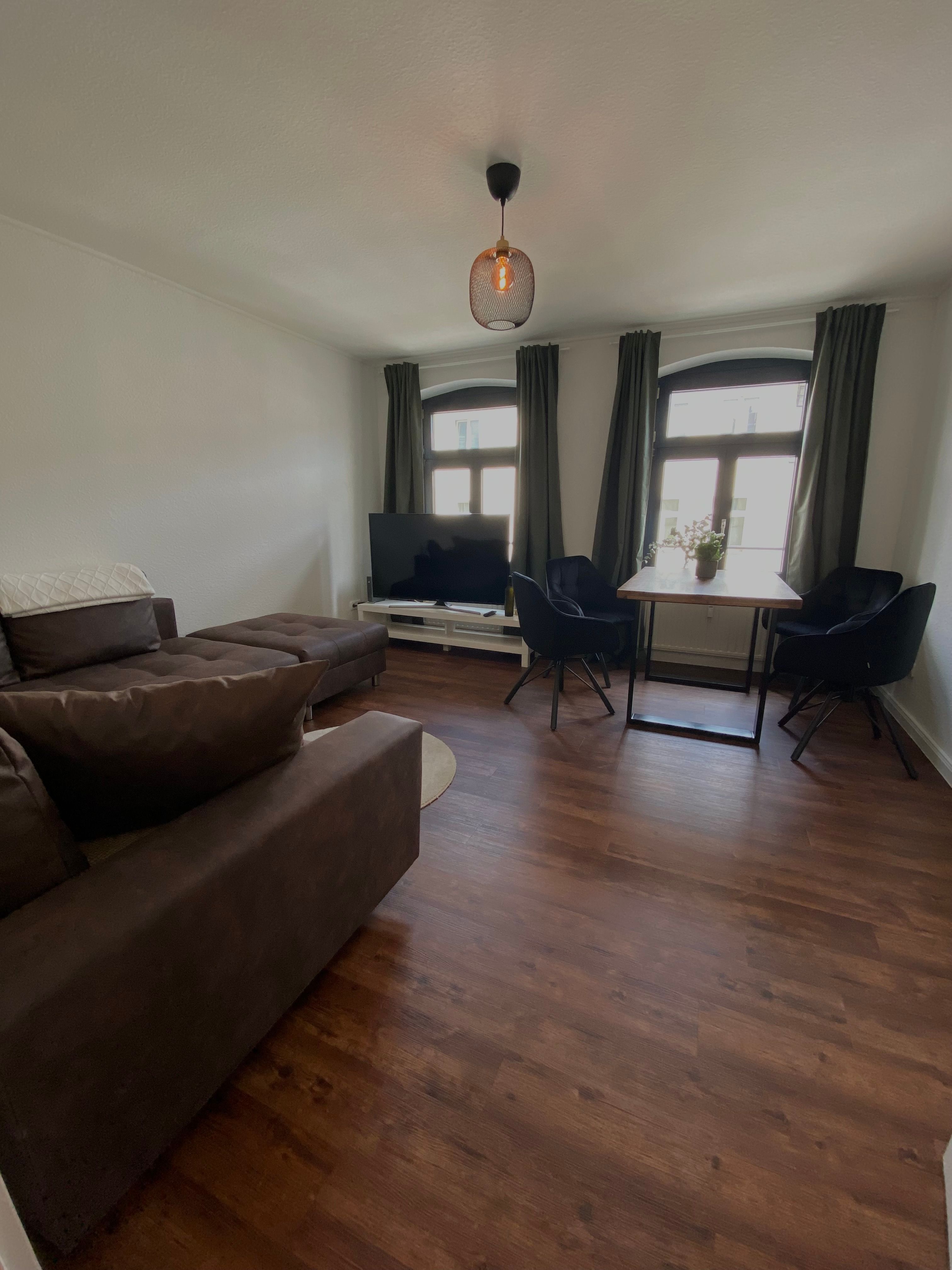  3 Zimmerwohnung Im Zentrum Von Schwerin  -  3 Zimmerwohnung im Zentrum von Schwerin  - Gallery -  2