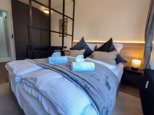 Spacious & fashionable studio (Düsseldorf)