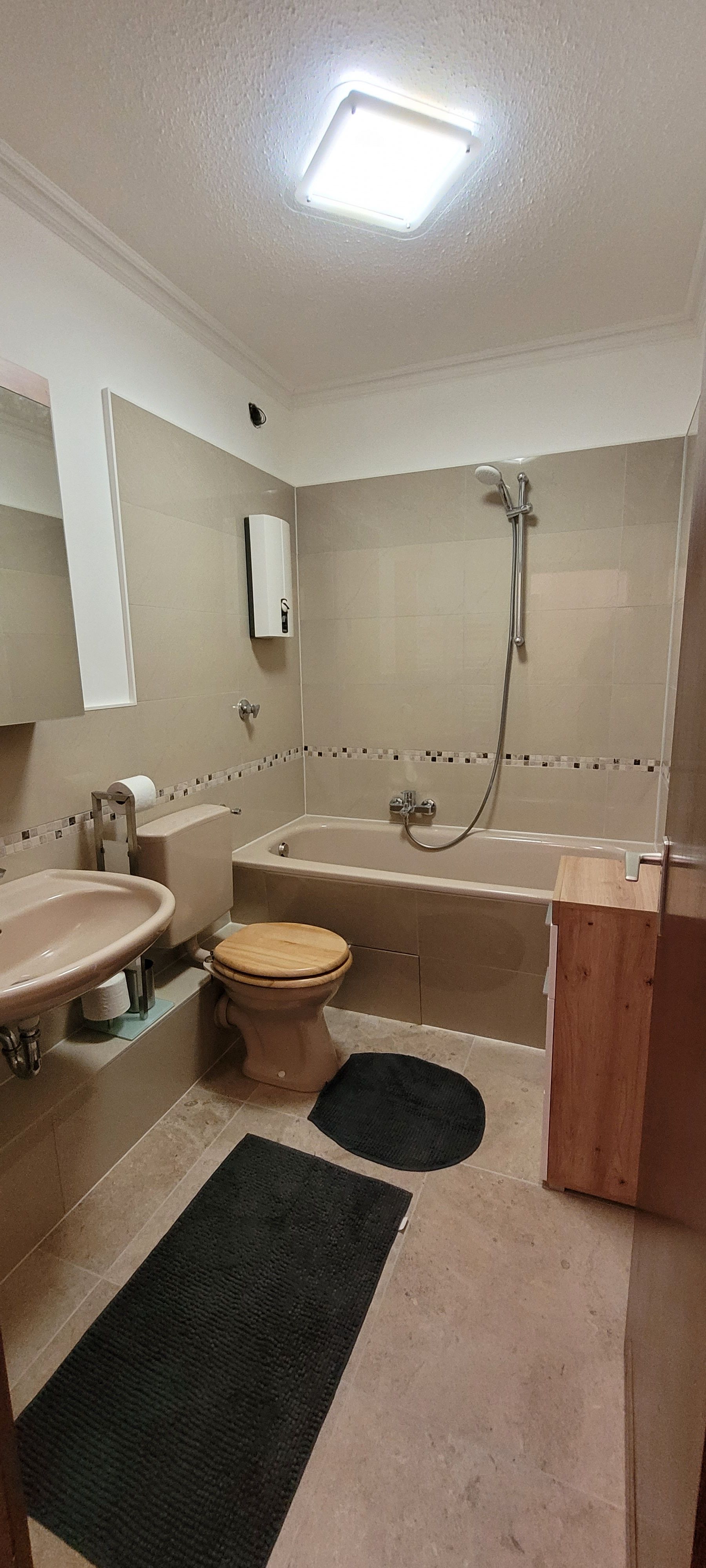  Lovely & Amazing Studio In Essen  -  Lovely & amazing studio in Essen  - Gallery -  11