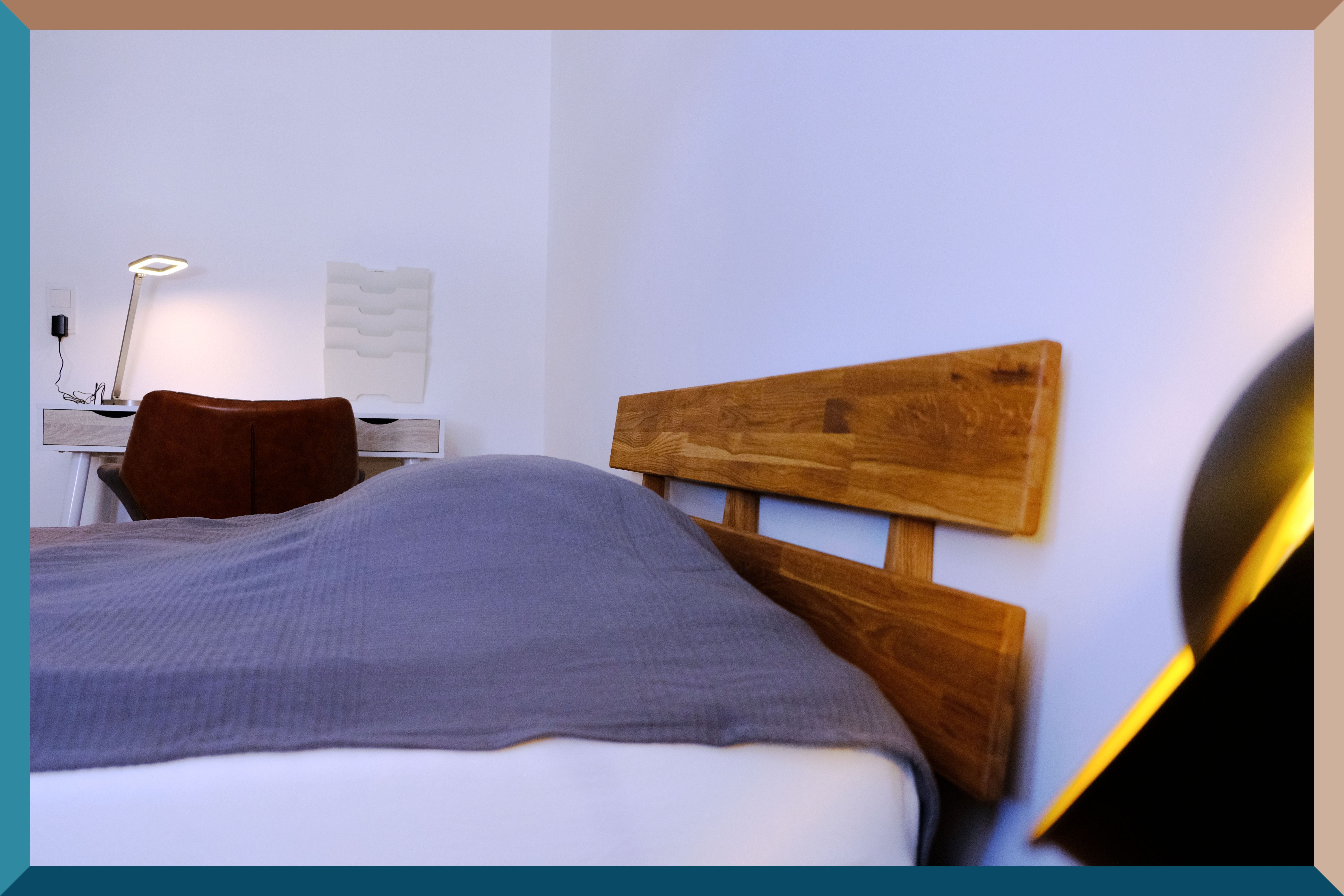 Charming, Stylish, And Fully Furnished Apartment In A Quiet Location. - 11