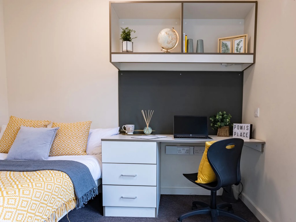  Standard Ensuite  -  Powis Place  - Gallery -  2