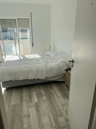 Irresistible 3 Bedroom Apartment close to Califórnia Beach - Gallery - 6
