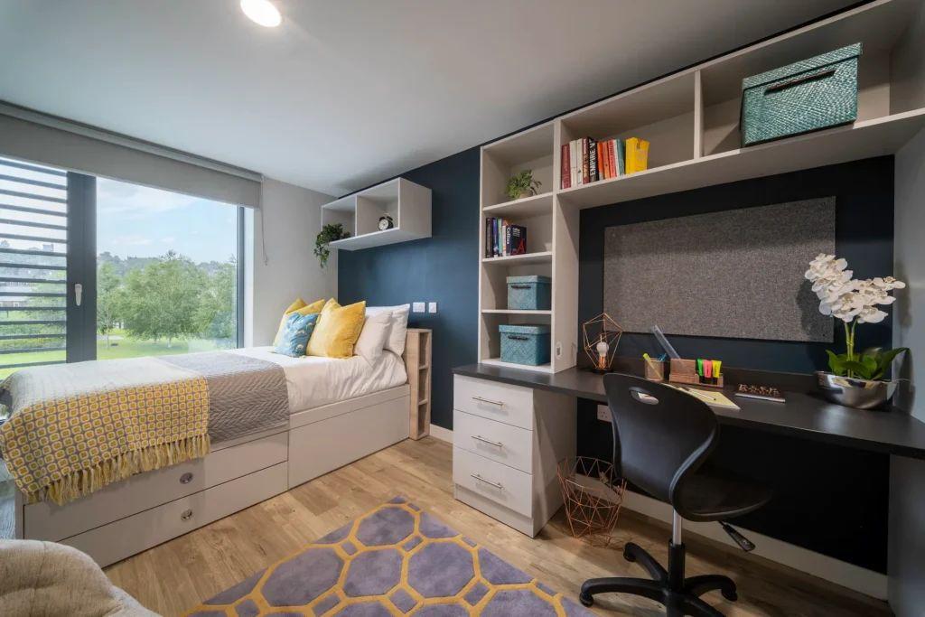 Three Bed Flat - 27