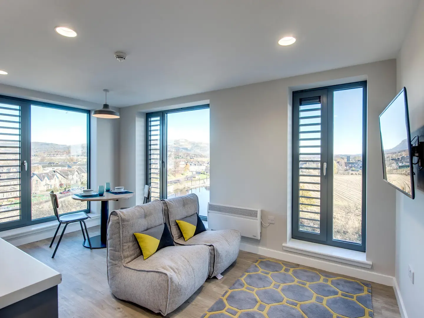  Bronze Two Bed En Suite  -  Riverside Quay  - Gallery -  1