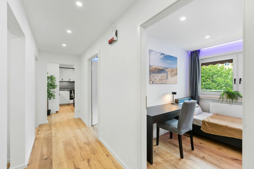 Warwick Road, London  - Gallery -  4