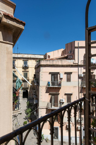 Via Giovanni Meli, Palermo