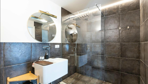 Via dei Campani, Rome