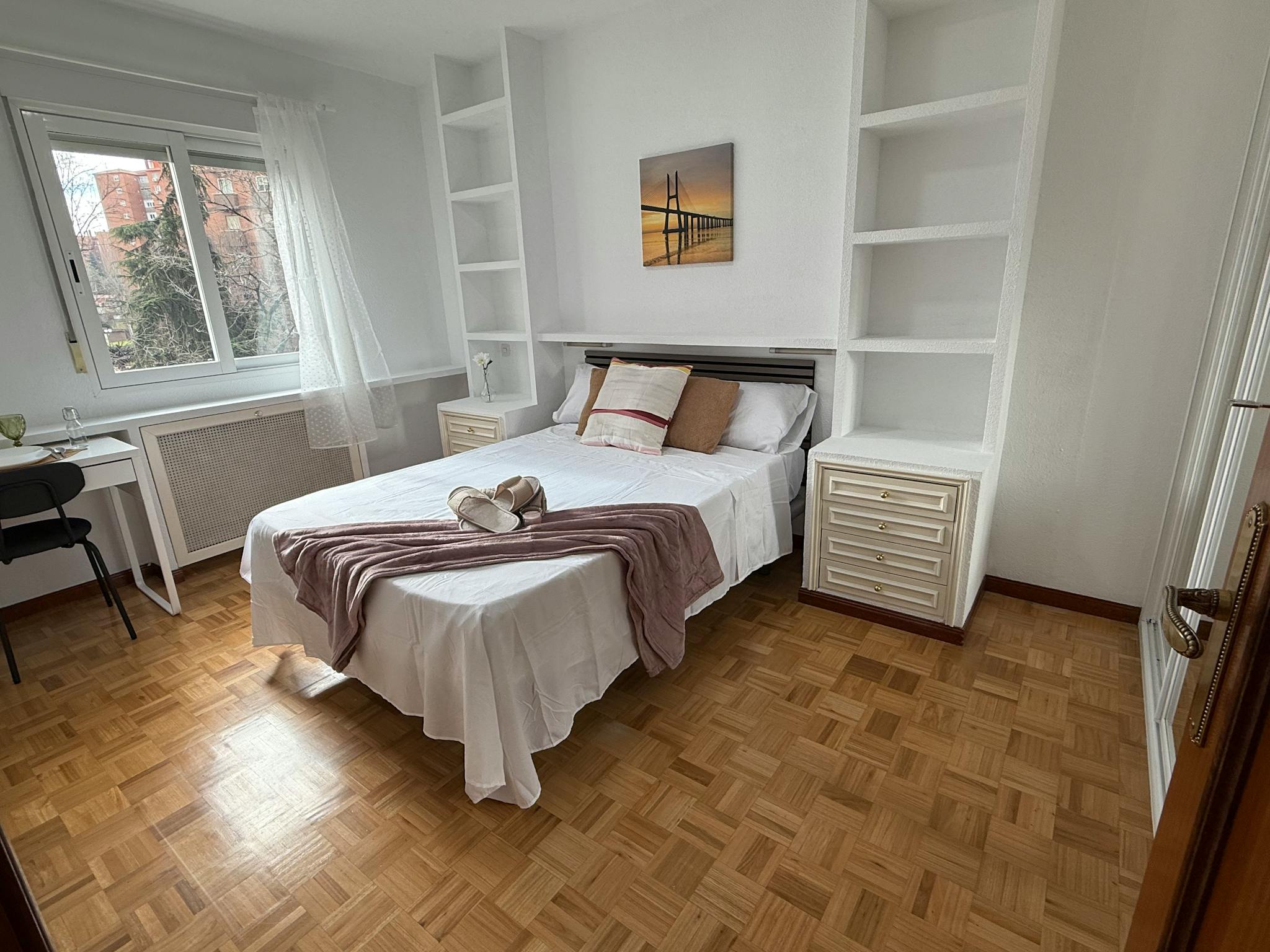  Private Room  -  Calle de Perú, Coslada  - Gallery -  1