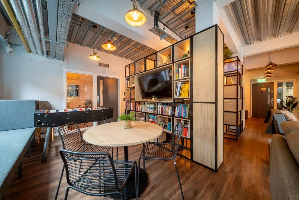 6 Bed Premium En Suite - 27