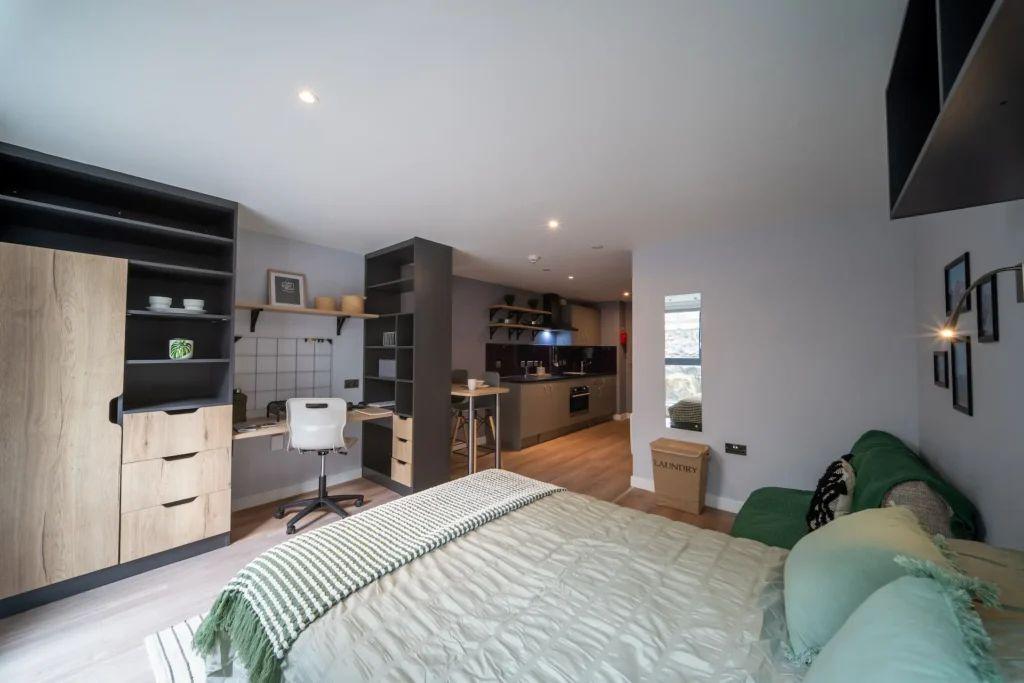 3 Bed Premium En Suite - 29