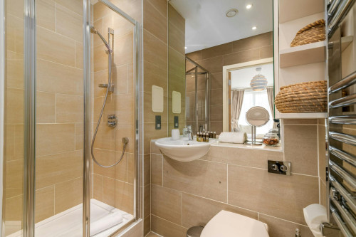 Matthews Close, Wembley  - Gallery -  5