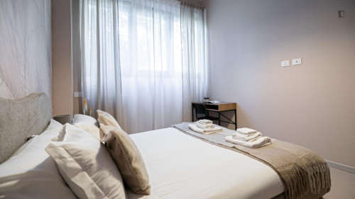 Modern 2 bedroom apartment near the centre of Monza - Gallery - 12
