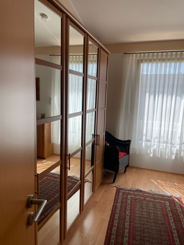 ReihCharmantes Reihenmittelhaus mit Garage in Koblenz-Lützel komplett eingerichtet - Gallery - 9