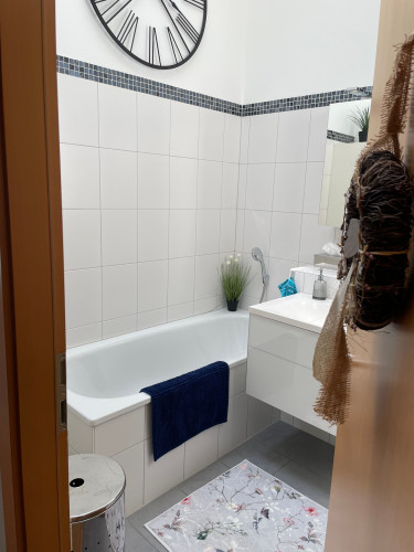 ReihCharmantes Reihenmittelhaus mit Garage in Koblenz-Lützel komplett eingerichtet - Gallery - 6