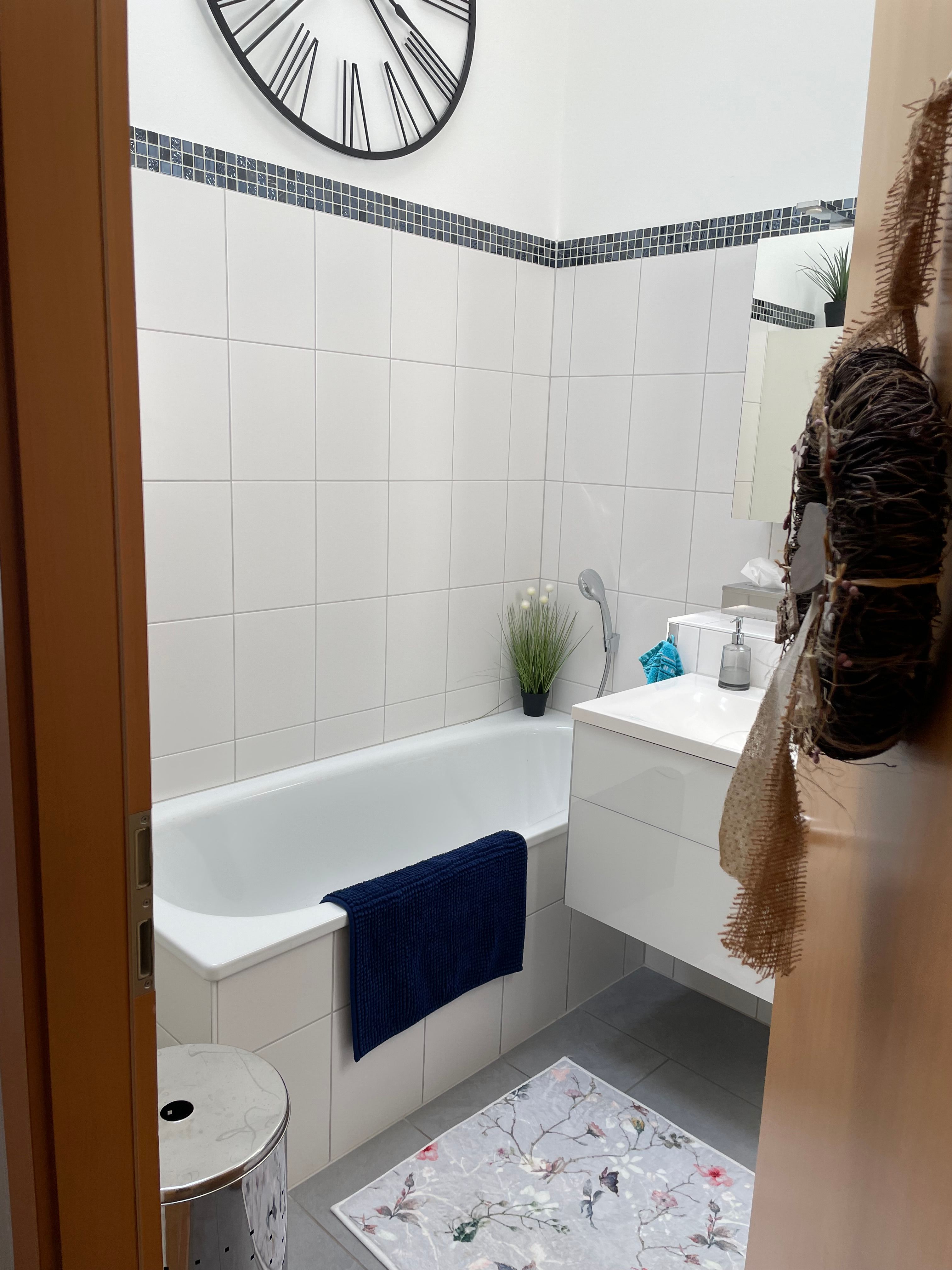 ReihCharmantes Reihenmittelhaus Mit Garage In Koblenz-Lützel Komplett Eingerichtet - 5