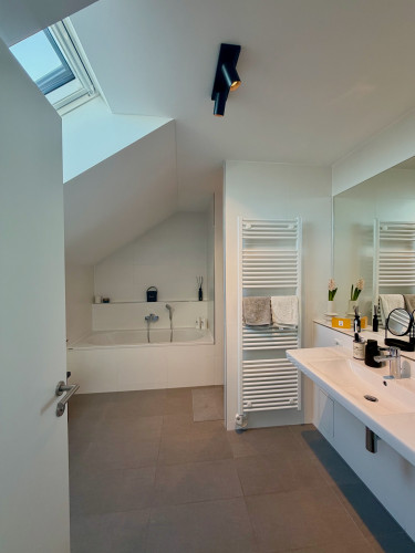 Premium penthouse Dresden Neustadt | 130 sqm | huge rooftop terrace | elevator into the apartment | parking | optional cleaning incl. - Gallery - 40