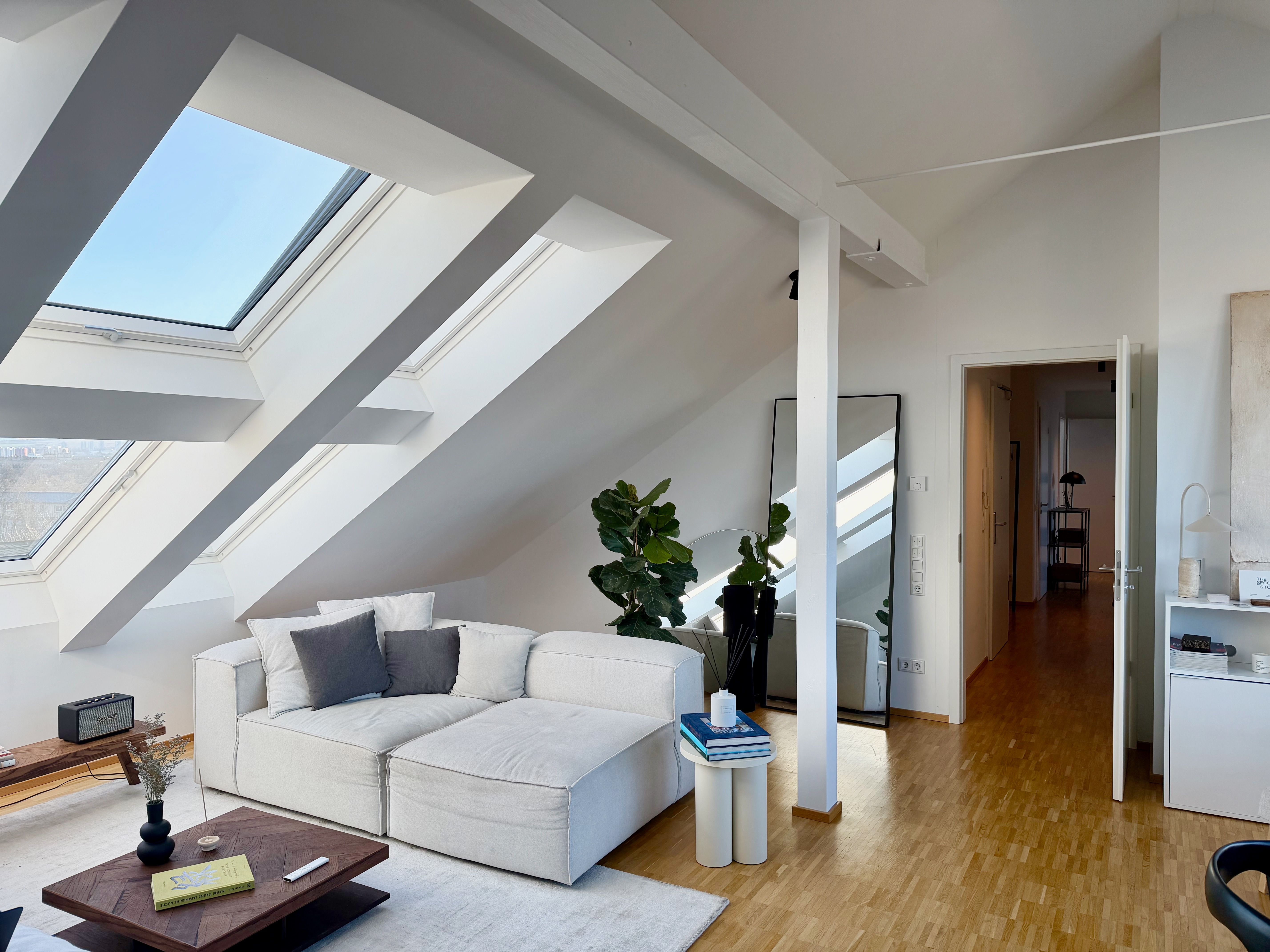  Premium Penthouse Dresden Neustadt | 130 Sqm | Huge Rooftop Terrace | Elevator Into The Apartment |   -  Premium penthouse Dresden Neustadt | 130 sqm | huge rooftop terrace | elevator into the apartment | parking | optional cleaning incl.  - Gallery -  20