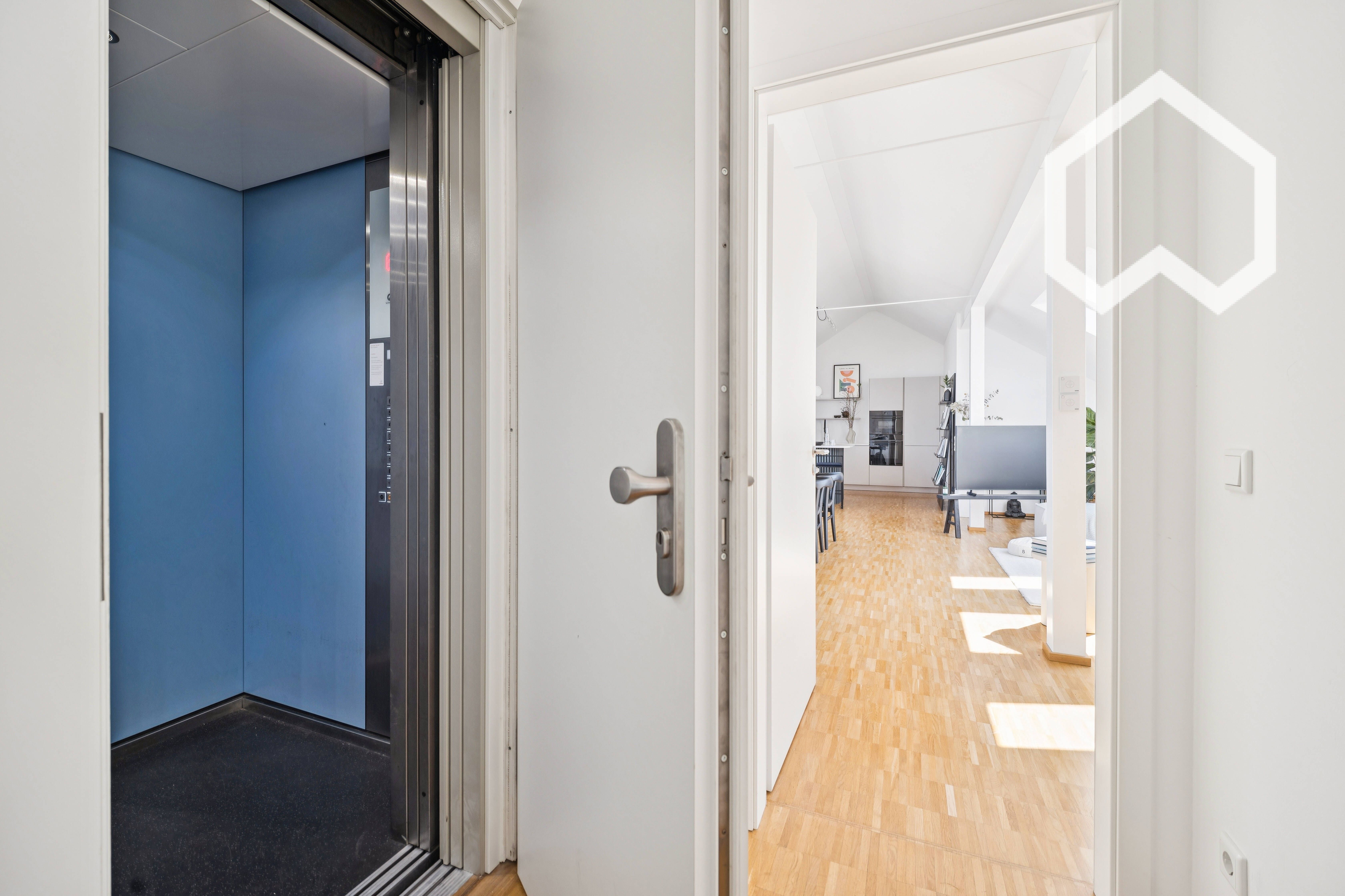 Premium Penthouse Dresden Neustadt | 130 Sqm | Huge Rooftop Terrace | Elevator Into The Apartment |  - 7