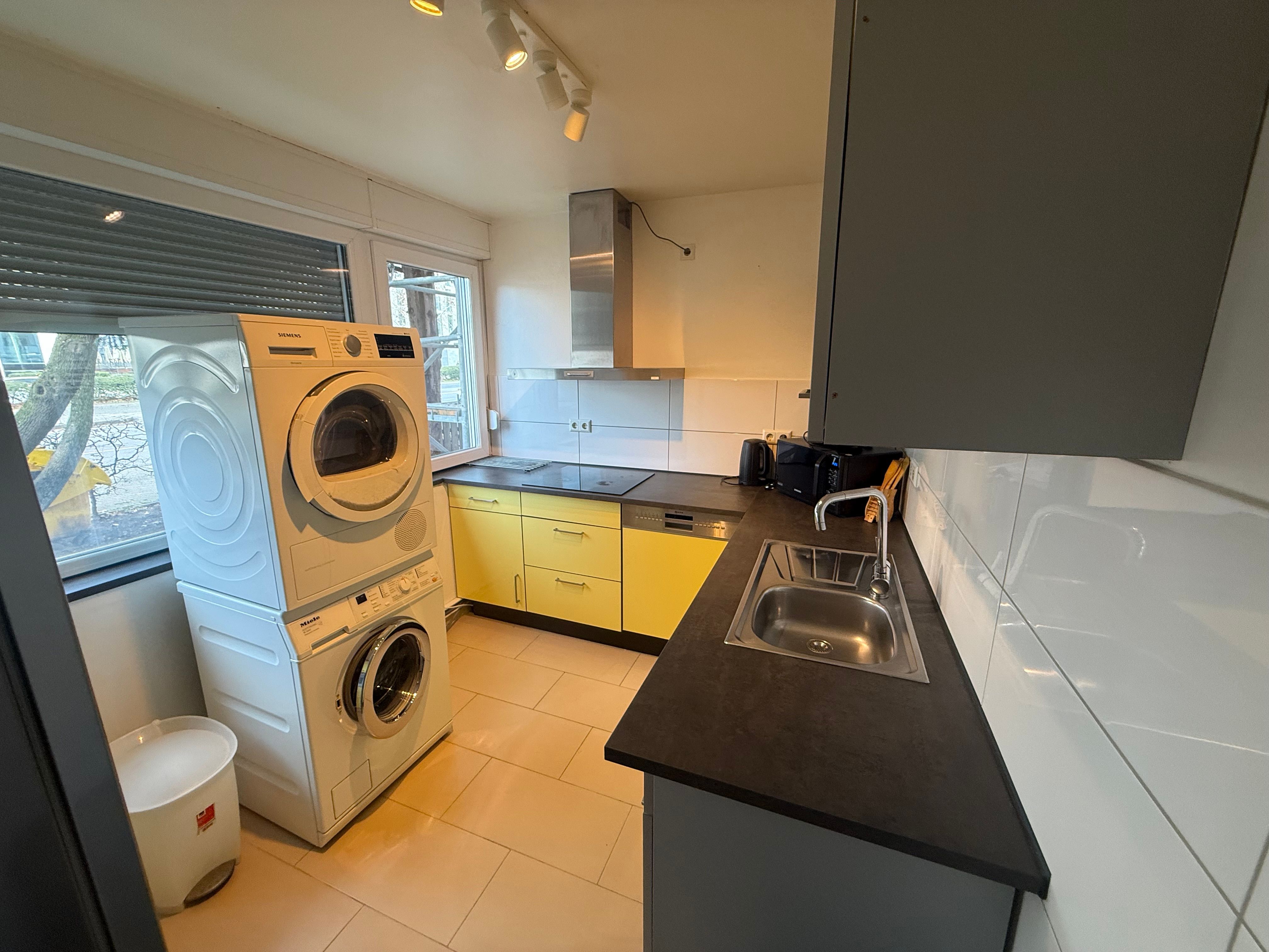  A07 3 Bedroom 2 Bathroom Balcony Near Heidelberg Clinic  -  A07 3 bedroom 2 bathroom balcony near Heidelberg clinic  - Gallery -  2