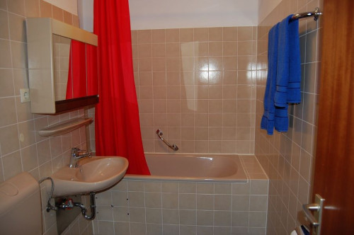 Modern , Bright 1 Bedroom Apartment Erlangen Center