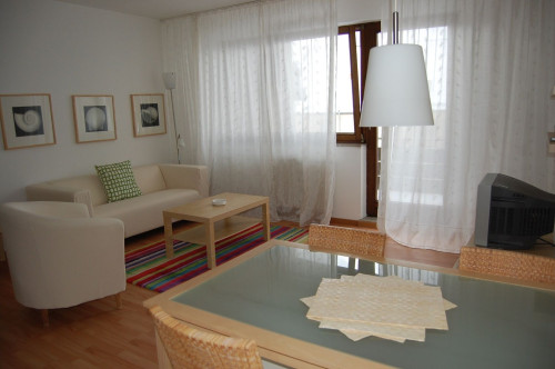 Modern , Bright 1 Bedroom Apartment Erlangen Center