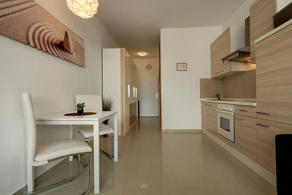 Very Nice Furnished 1-Room Apartment With A Terrace In Munich Schwabing-North / Milbertshofen - 13