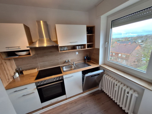 Bright and Fully Furnished 4-Room Apartment with Balcony – Quiet Location – Ready to Move In (min. 1 months) - Gallery - 16