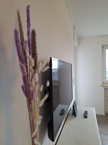 Bright and Fully Furnished 4-Room Apartment with Balcony – Quiet Location – Ready to Move In (min. 1 months) - Gallery - 40