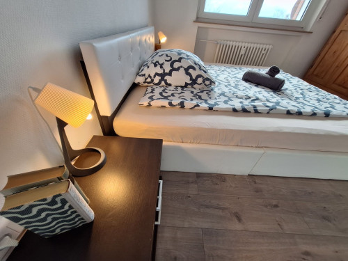 Bright and Fully Furnished 4-Room Apartment with Balcony – Quiet Location – Ready to Move In (min. 1 months)